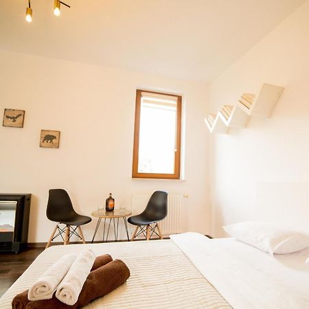 Modern Relax Apartments วอร์ซอ ภายนอก รูปภาพ